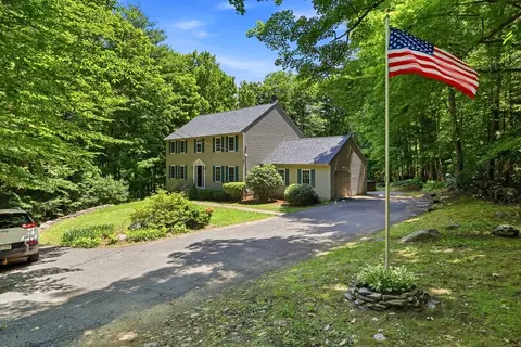 60 Bartlett Ln, Orange, MA 01364