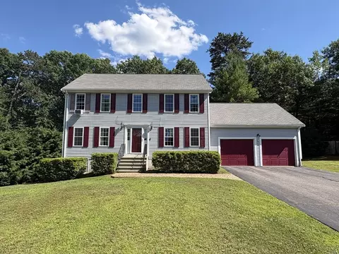 30 Pine Warbler Way, Bellingham, MA 02019