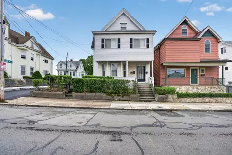 549 Main St, Medford, MA 02155
