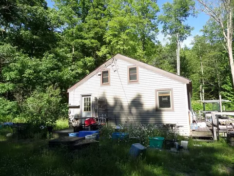 30 River Rd, Middlefield, MA 01050 photo 3