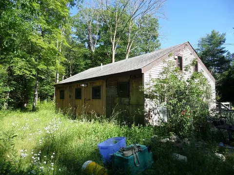 30 River Rd, Middlefield, MA 01050 photo 2