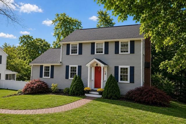 310 Concord Ave, Lexington, MA 02421