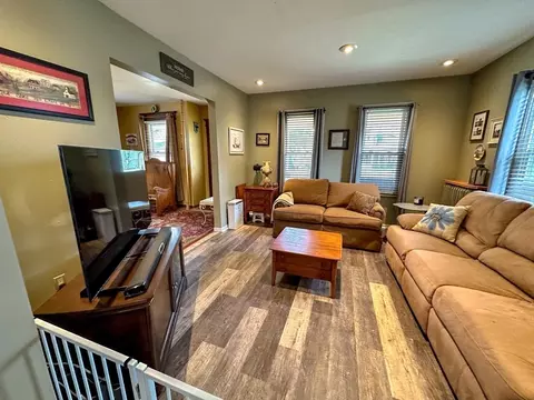573 White St, Springfield, MA 01108 photo 18