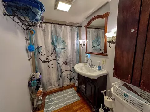 573 White St, Springfield, MA 01108 photo 24