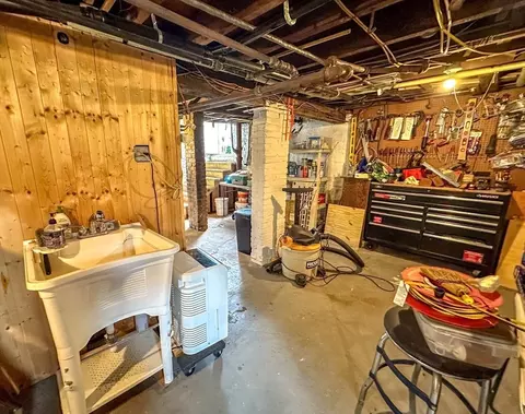 573 White St, Springfield, MA 01108 photo 37