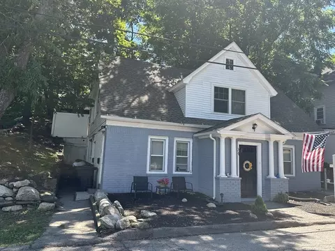Exterior - 24 Proctor St, Worcester, MA 01606 photo 2 of 4