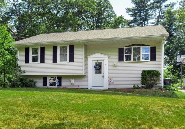 43 Chandler Dr, Marshfield, MA 02050