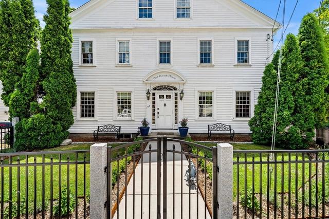 199 Main St, Medway, MA 02053