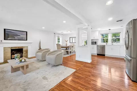 46 Windsor Rd, Stoneham, MA 02180 photo 12
