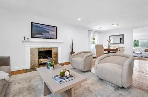 46 Windsor Rd, Stoneham, MA 02180 photo 5