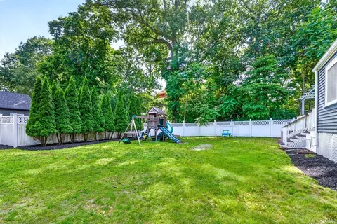 46 Windsor Rd, Stoneham, MA 02180 photo 31