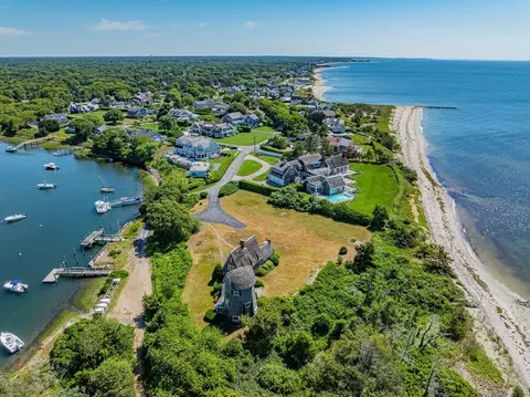 5 Strandway, Harwich, MA 02671