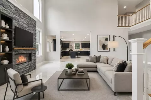 920 Drift Rd, Westport, MA 02790