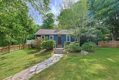 5 Clark Ter, Spencer, MA 01562