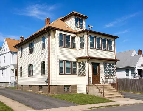 96-98 South St, Quincy, MA 02169
