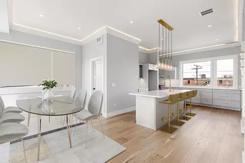 312 Newton St #2A, Waltham, MA 02453