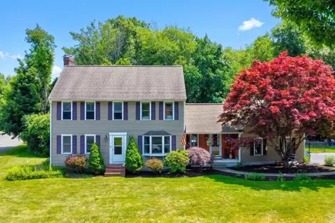 2 Glenwood Cir, Haverhill, MA 01830