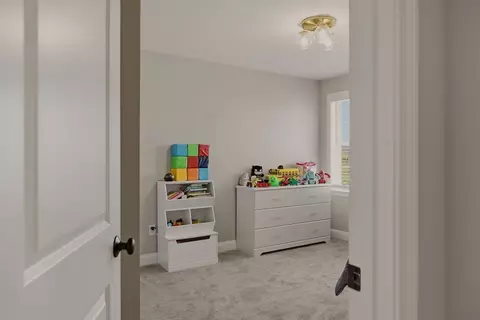 8 Princeton Cir, Fall River, MA 02724 photo 27