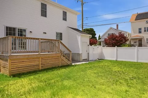 8 Princeton Cir, Fall River, MA 02724 photo 38
