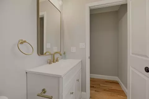 8 Princeton Cir, Fall River, MA 02724 photo 19