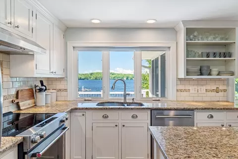 19 Spruce Dr, Ashburnham, MA 01430 photo 4