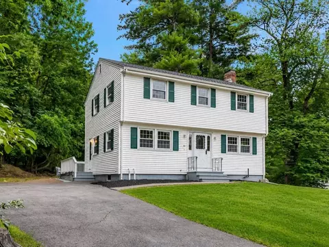 30 Keans Rd, Burlington, MA 01803