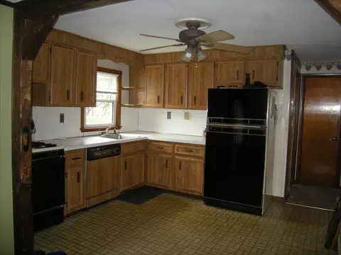 Kitchen - 20 Curtis Rd, Canton, MA 02021 photo 1 of 1