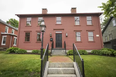 1029 Main St, Leicester, MA 01524