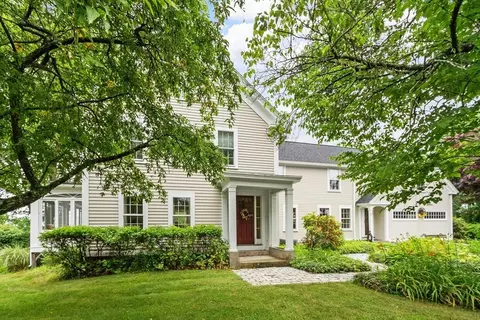 Exterior - 230 Still River Rd, Harvard, MA 01451 photo 2 of 7