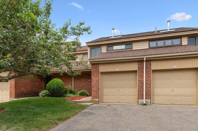 11 Elderwood Dr #11, Stoughton, MA 02072