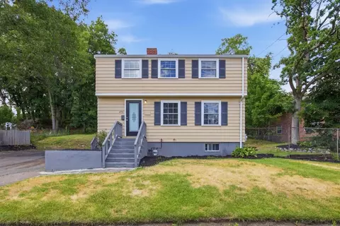 270 Cambridge Rd, Woburn, MA 01801