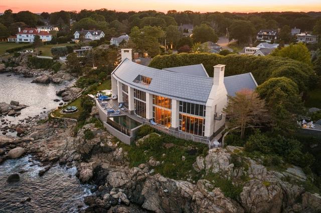 25 Rockyledge Rd, Swampscott, MA 01907