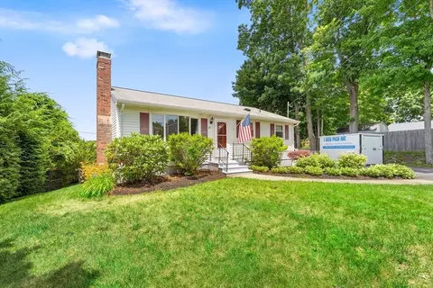 37 Angelo St, Worcester, MA 01604 photo 5