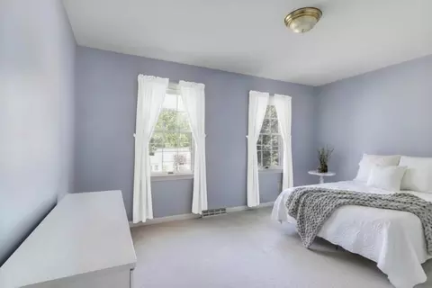 Bedroom - 39 Venture Dr, Springfield, MA 01119 photo 3 of 5