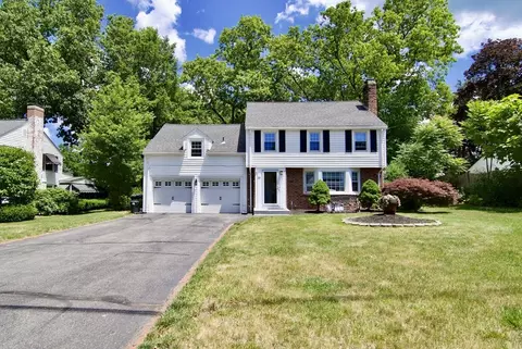 55 Bridle Path Rd, Springfield, MA 01118 photo 1