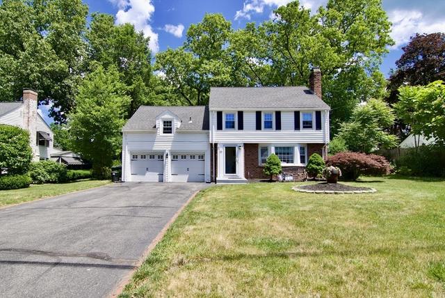 55 Bridle Path Rd, Springfield, MA 01118
