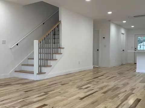 437-439 Chicopee St, Chicopee, MA 01013 photo 13