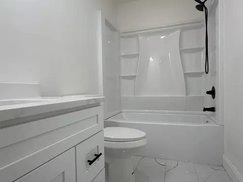 437-439 Chicopee St, Chicopee, MA 01013 photo 20