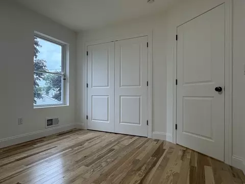 437-439 Chicopee St, Chicopee, MA 01013 photo 19