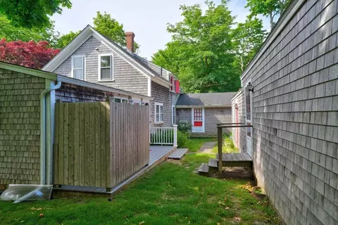49 High St, Edgartown, MA 02539 photo 8