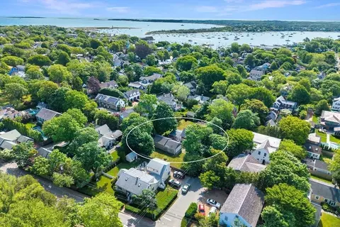 49 High St, Edgartown, MA 02539 photo 4