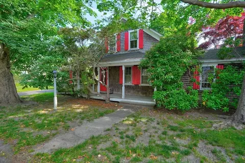49 High St, Edgartown, MA 02539 photo 2