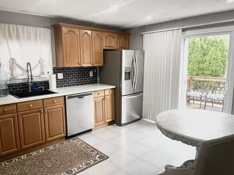 164 E Bacon #A, Plainville, MA 02762 photo 4