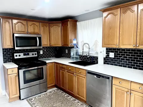 164 E Bacon #A, Plainville, MA 02762 photo 3