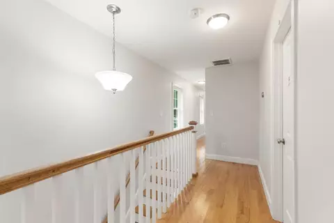Entry Way - 1295 Main St, Reading, MA 01867 photo 1 of 2