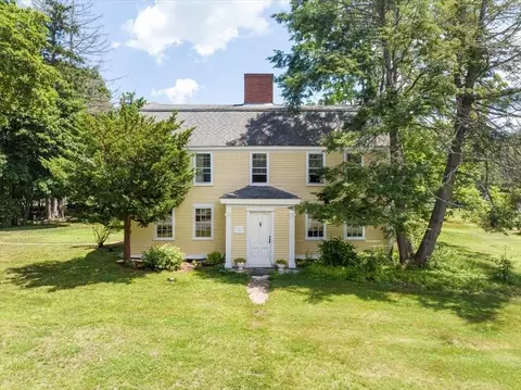 2 Elm St, Boxford, MA 01921
