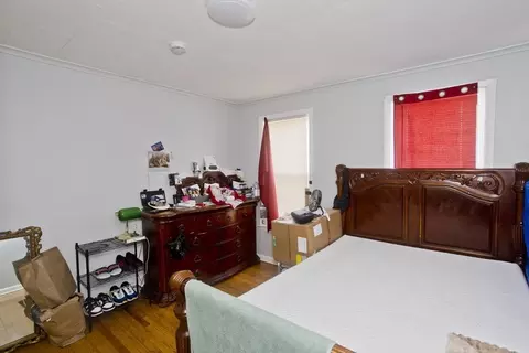 Bedroom - 90 Andrew St, Springfield, MA 01109 photo 1 of 2