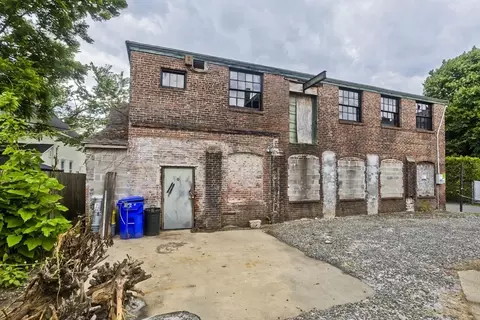 Other - 90 Andrew St, Springfield, MA 01109 photo 3 of 11