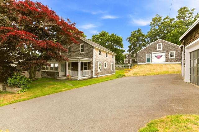 22 South Ave, Tiverton, RI 02878