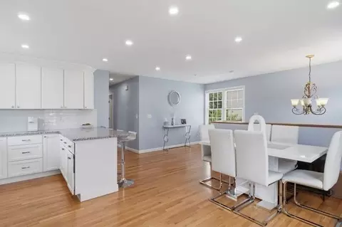 105 Lawrence St, Fall River, MA 02721 photo 7